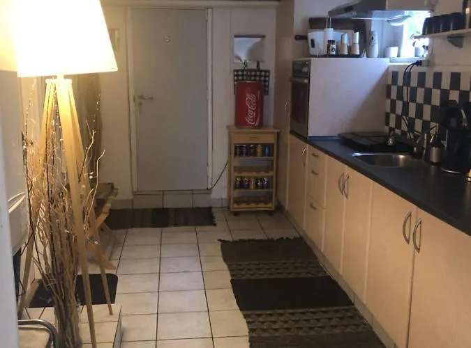 提拉布耶格旅馆 招待所