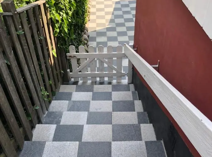 招待所 提拉布耶格旅馆 瓦埃勒